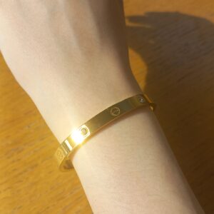 Taşlı Kalın Altın Rengi Cartier Kelepçe | Çelik